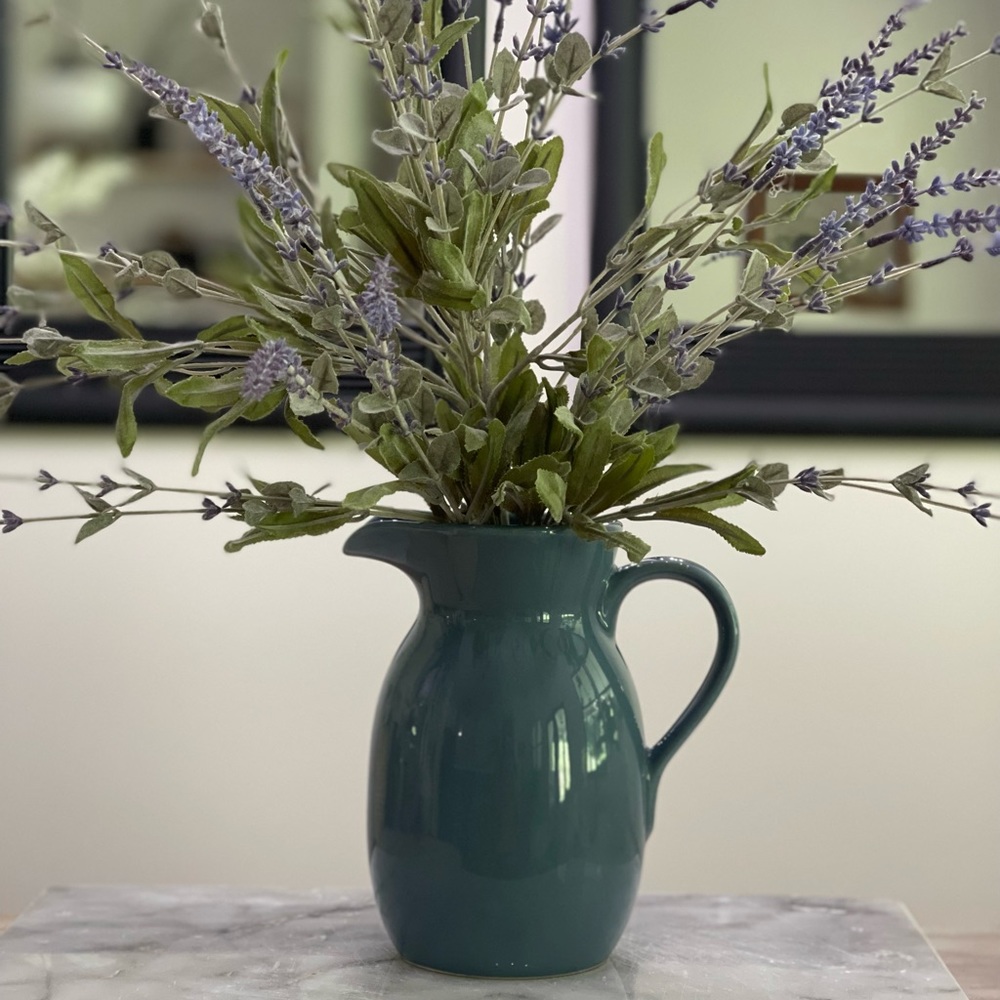 🦋Blue Pitcher/Vase🦋 - Picture 2 of 4